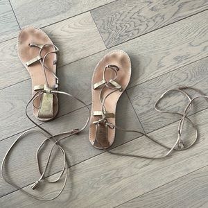 Madewell sandal golden size 9